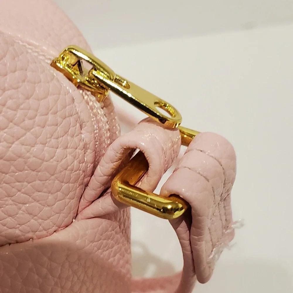 Purse Pets Glamicorn Unicorn Interactive Blinks and Responds to‎ Touch Works